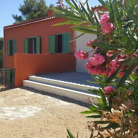 L'ortu D'elisange Hébergement de vacances Calvi (Corsica)